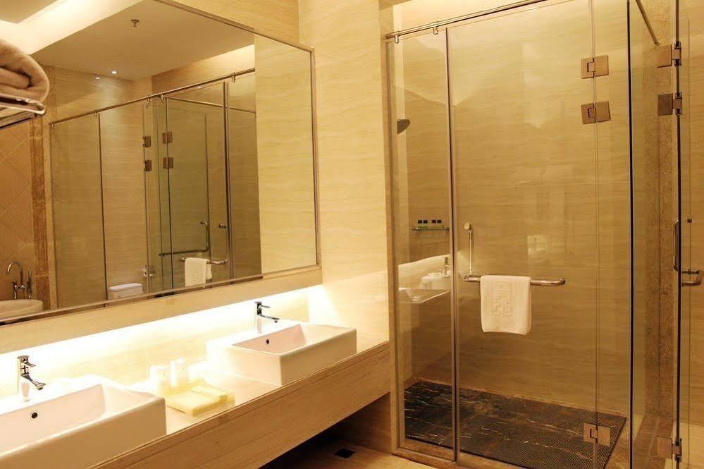 Water Way Hotel Guangzhou Exterior foto